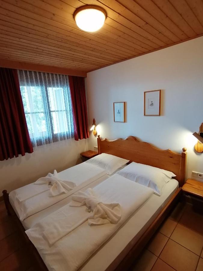 Gerlitzen Ferienappartement Paul Im Ski- Und Wandergebiet, Kanzelhoehe, Ossiacher See Deutschberg Bagian luar foto