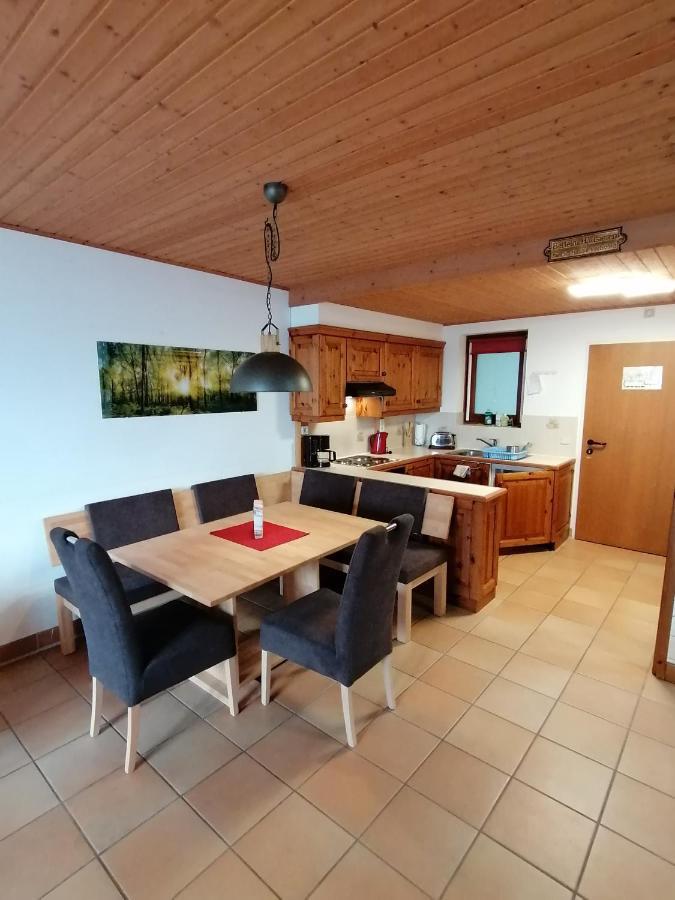 Gerlitzen Ferienappartement Paul Im Ski- Und Wandergebiet, Kanzelhoehe, Ossiacher See Deutschberg Bagian luar foto