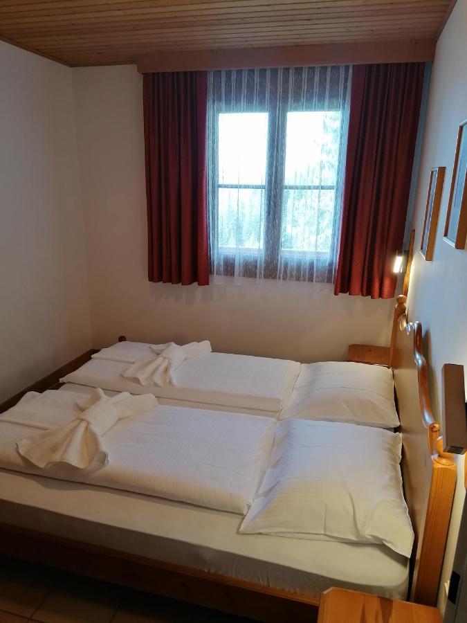 Gerlitzen Ferienappartement Paul Im Ski- Und Wandergebiet, Kanzelhoehe, Ossiacher See Deutschberg Bagian luar foto