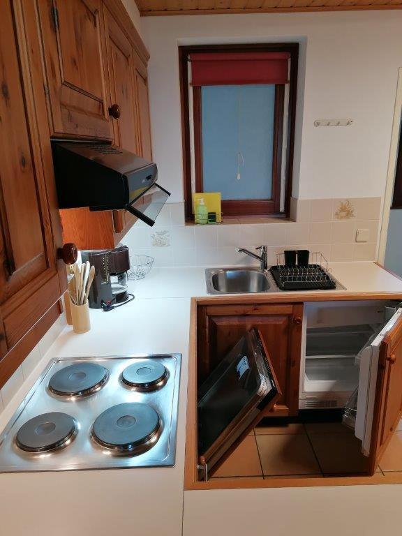 Gerlitzen Ferienappartement Paul Im Ski- Und Wandergebiet, Kanzelhoehe, Ossiacher See Deutschberg Bagian luar foto